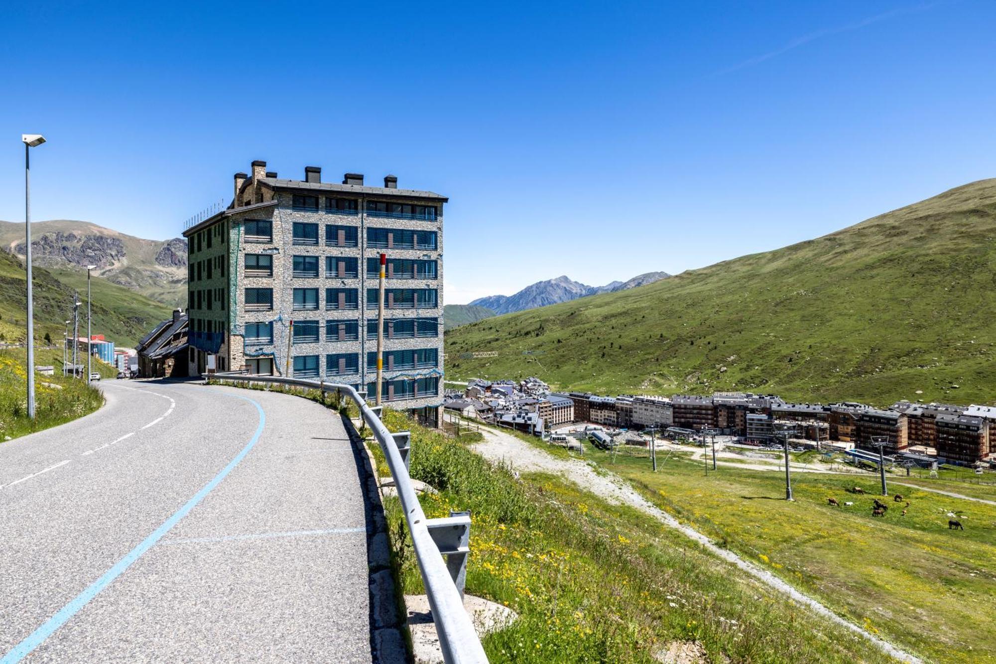 Increibles Vistas A Las Montanas En El Pas De La Casa - Parking - Wifi - Ski In Ski Out L By Bonesvacances Экстерьер фото
