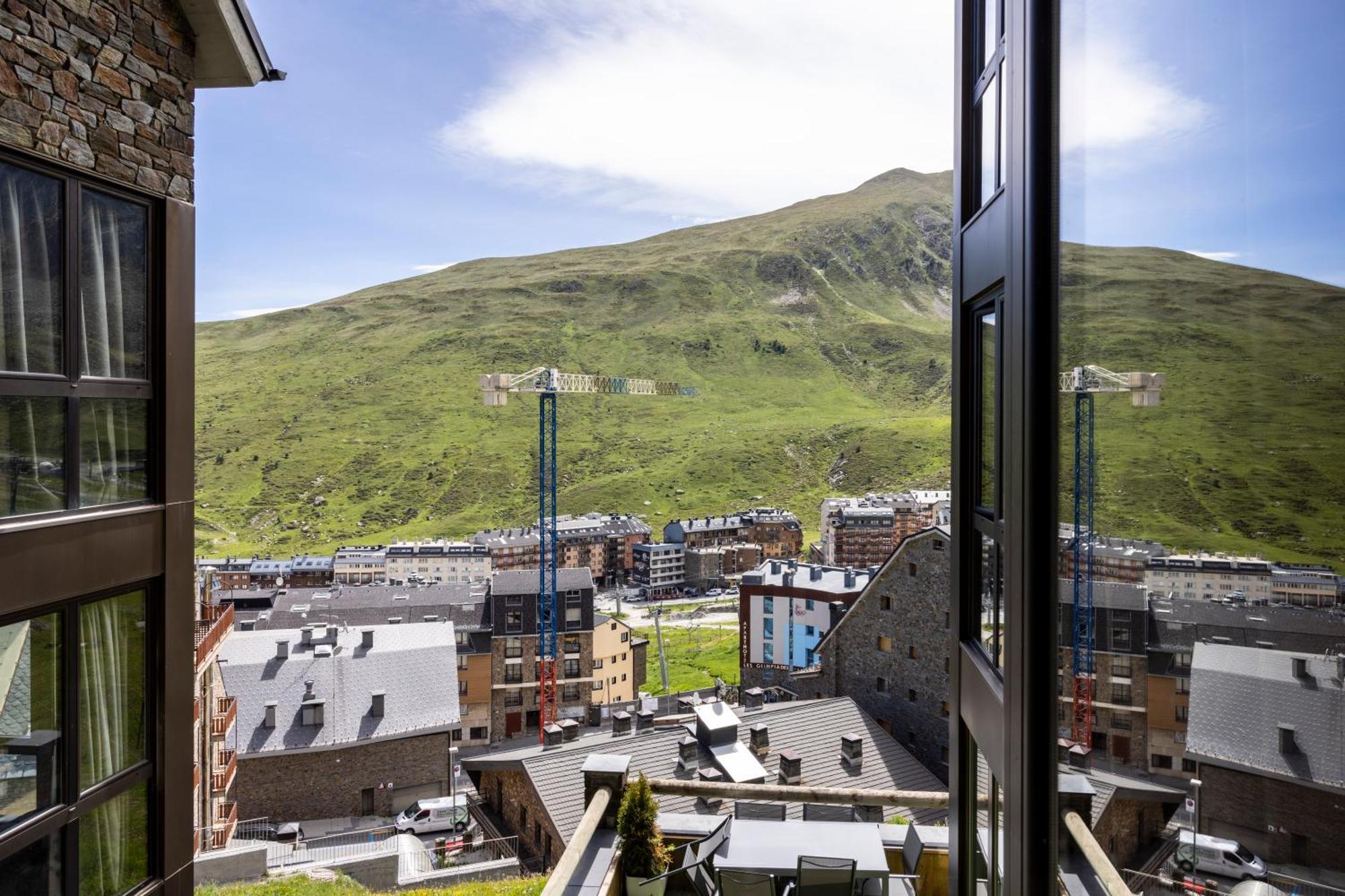 Increibles Vistas A Las Montanas En El Pas De La Casa - Parking - Wifi - Ski In Ski Out L By Bonesvacances Экстерьер фото